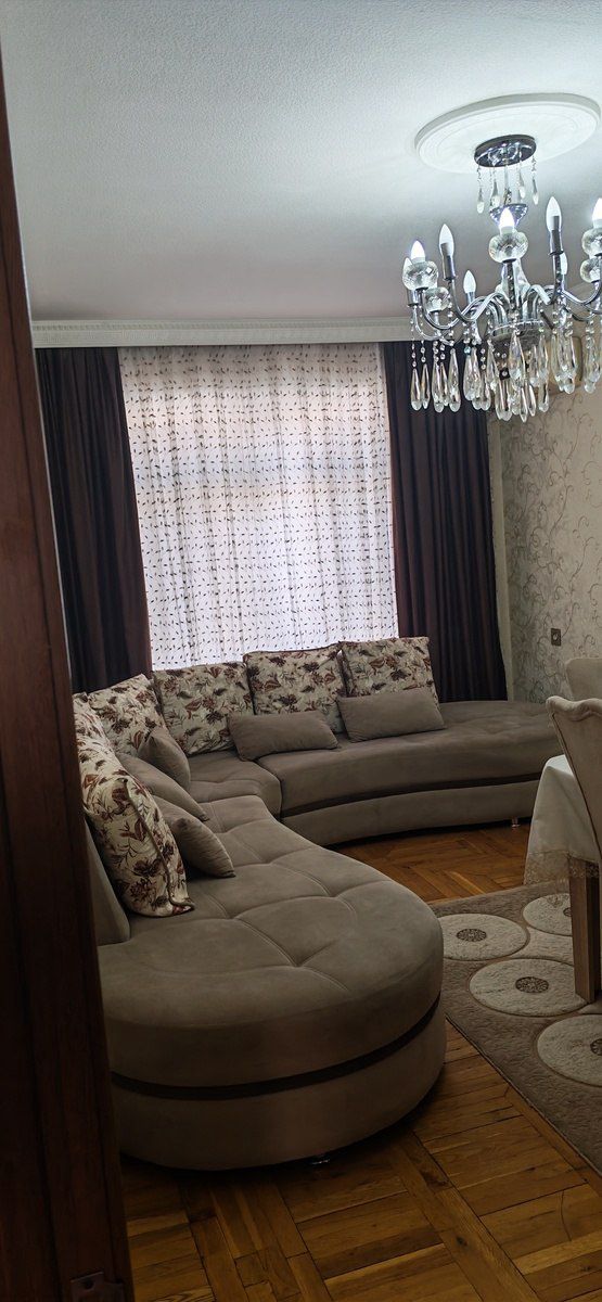 İcarəyə verilir 3 otaqlı köhnə tikili 66 m² — Mənzil, Bakı (2)