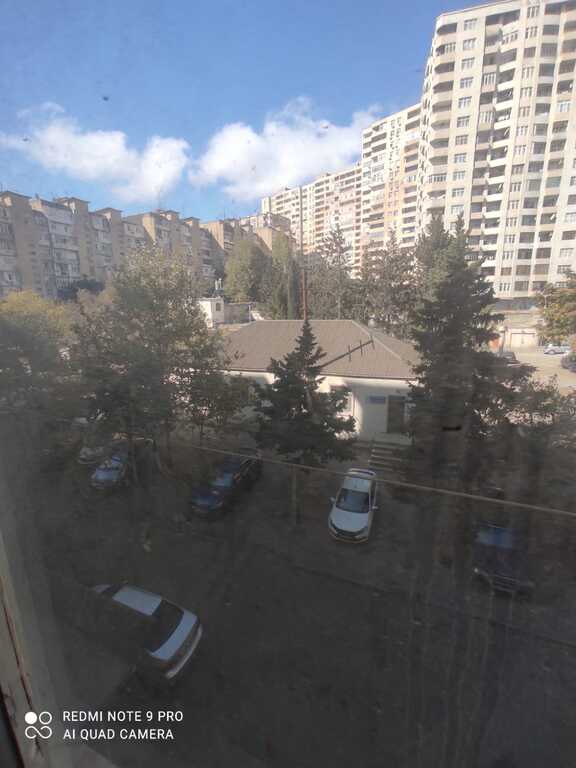 Satılır 2 otaqlı köhnə tikili 65 m² — Mənzil, Bakı (5)