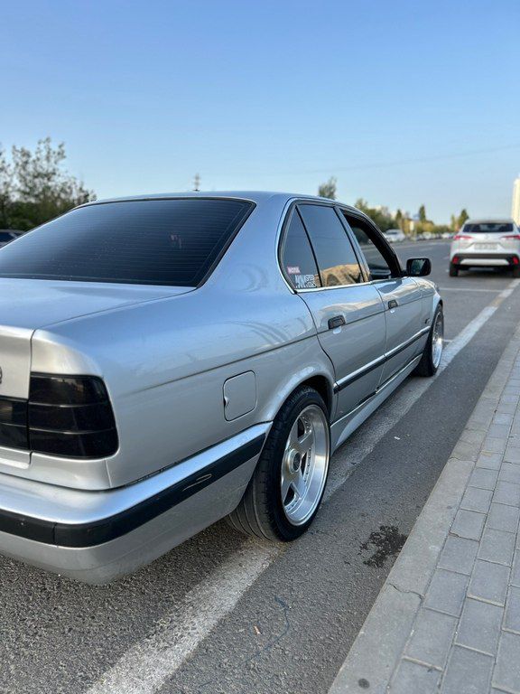 BMW 520, 2.0 L, 1994 il, 350 000 km — Avtomobillər, Bakı (6)