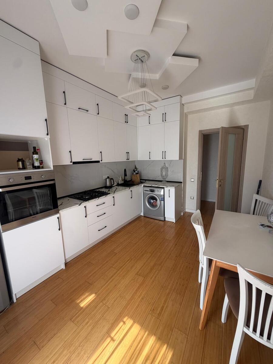 İcarəyə verilir 2 otaqlı yeni tikili 100 m² — Mənzil, Bakı (10)