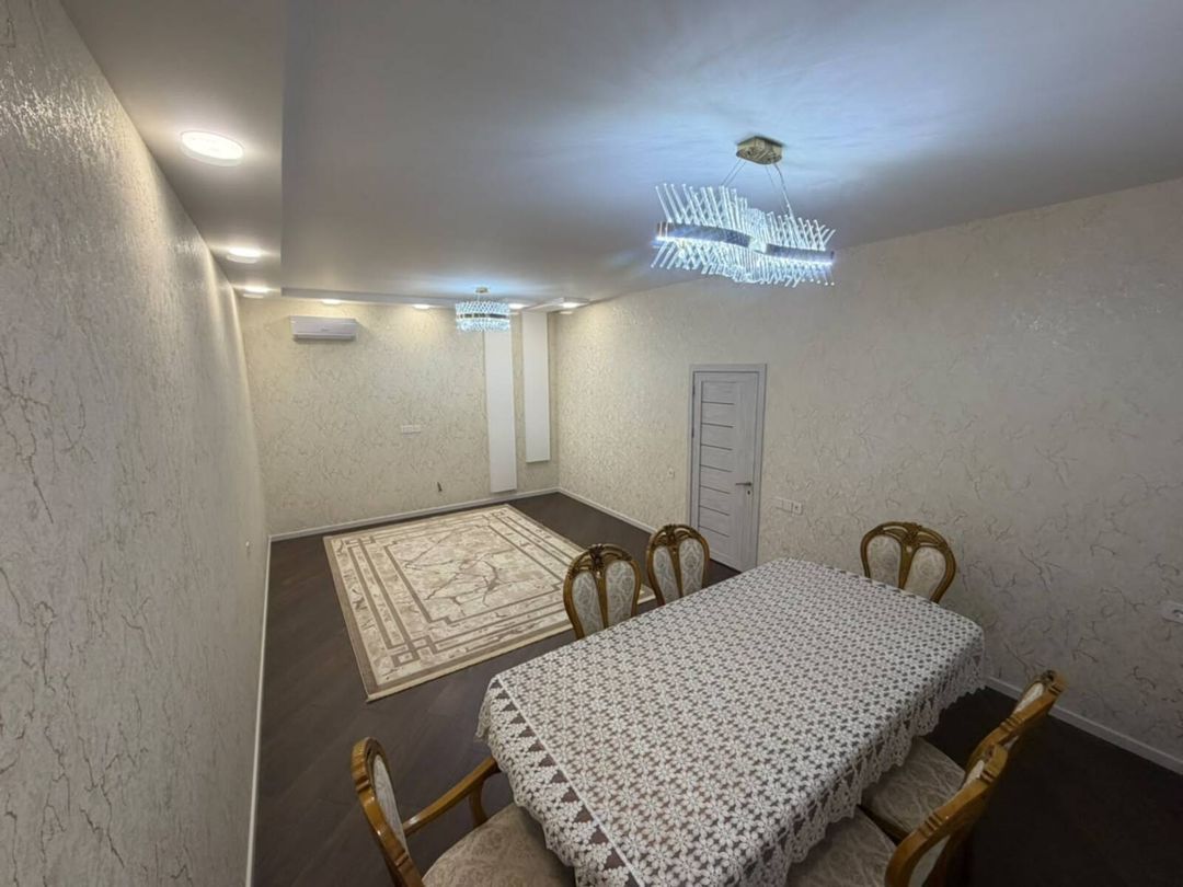 Satılır 6 otaqlı həyət evi/bağ evi 180 m² — Ev, villa, Bakı (2)