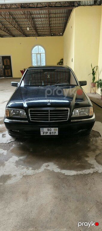 Mercedes C 230, 2.3 L, 1998 il, 214 050 km