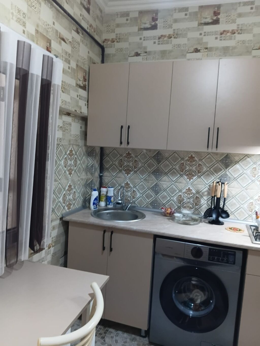 Sentralnı bıneqedıde 2 otaqlı gozel temırlı her weraıtı olan heyet evı — Mənzil, Mehdiabad (6)