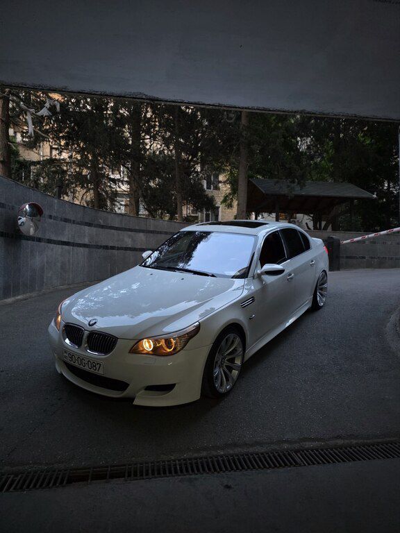BMW 530, 3.0 L, 2008 il, 280 000 km — Avtomobillər, Bakı (3)