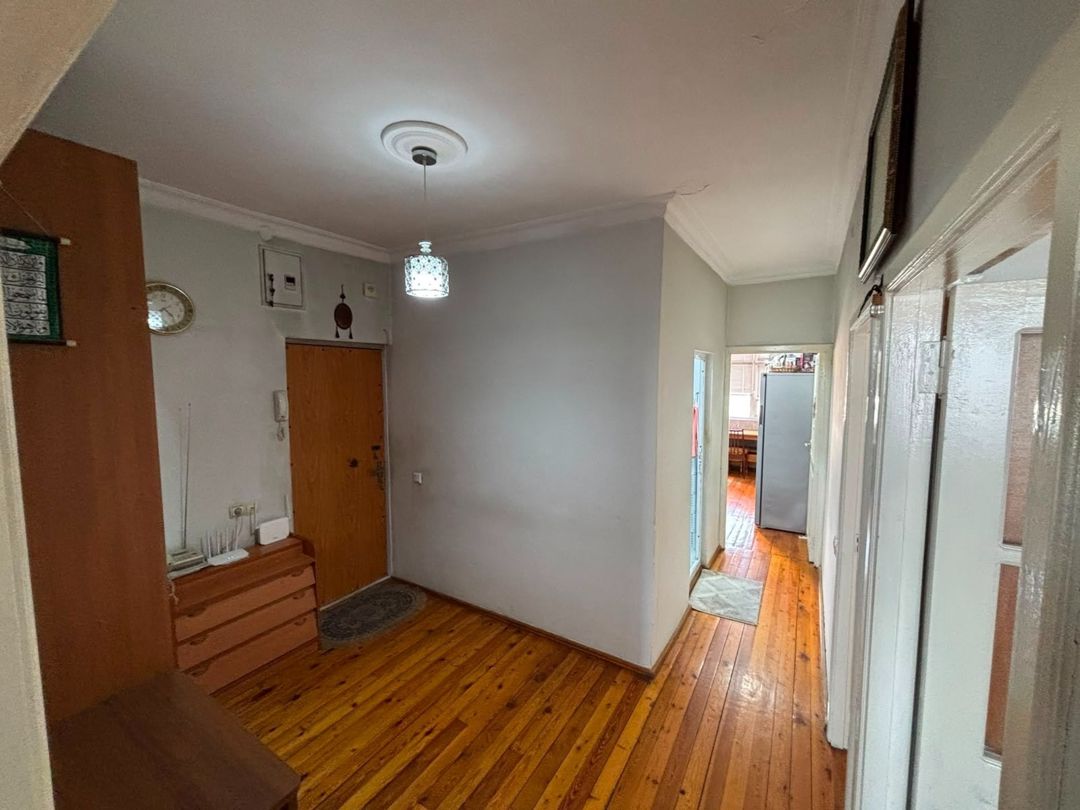 Satılır 3 otaqlı köhnə tikili 100 m² — Mənzil, Bakı (8)