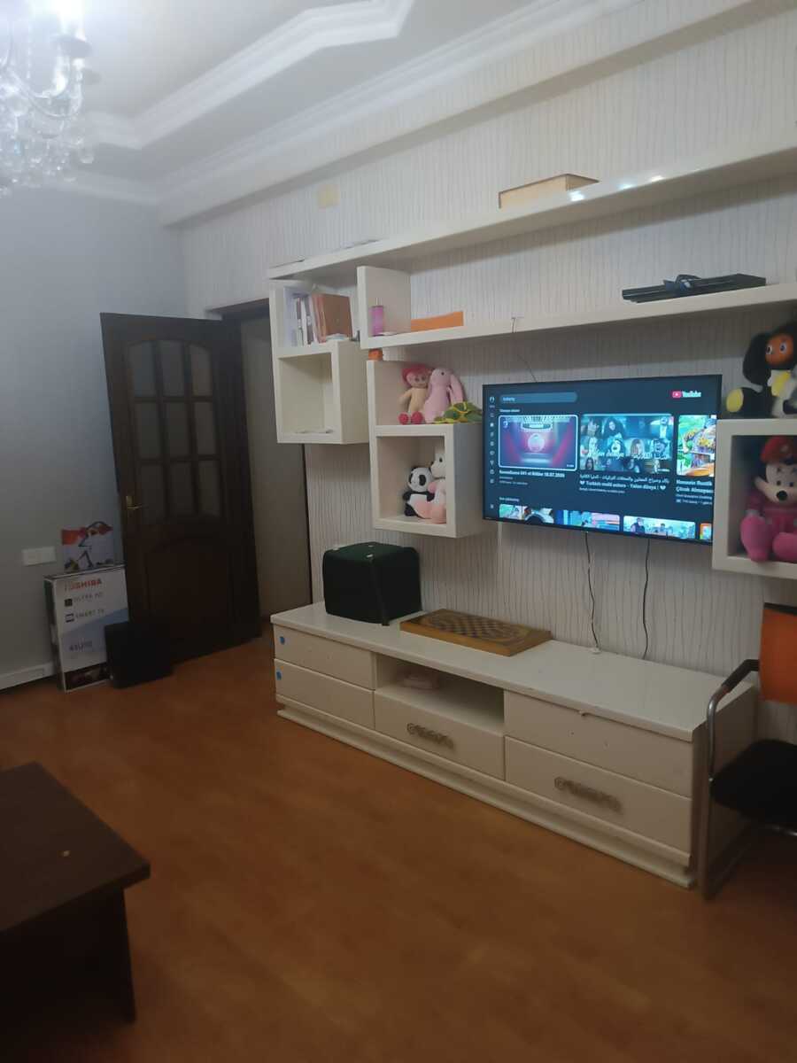 Satılır 2 otaqlı köhnə tikili 67 m² — Mənzil, Bakı (8)