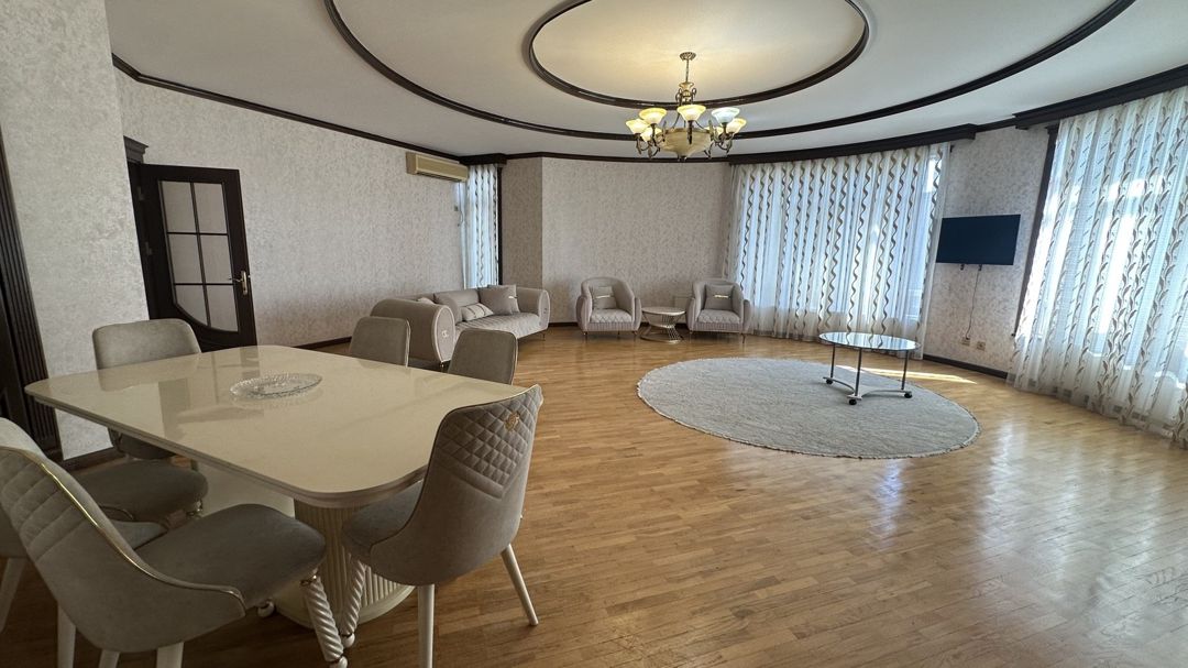 İcarəyə verilir 5 otaqlı yeni tikili 240 m² — Mənzil, Bakı (4)