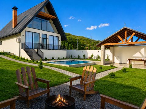 İcarəyə verilir 4 otaqlı həyət evi/bağ evi 90 m² — Quba