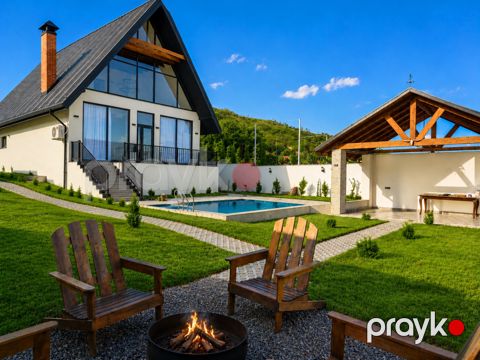 İcarəyə verilir 4 otaqlı həyət evi/bağ evi 90 m²