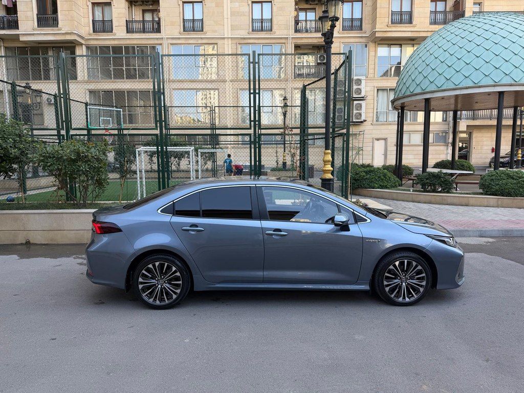 Toyota Corolla, 1.8 L, 0.85 kWh, 2024 il, 34 000 km — Avtomobillər, Bakı (9)