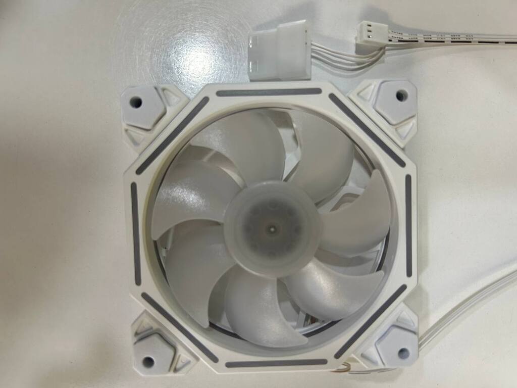 Titan Sunlight RGB Molex Fan (White) — Kompüterlər və noutbuklar, Bakı (5)