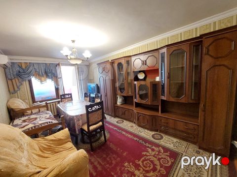 İcarəyə verilir 2 otaqlı köhnə tikili 55 m²