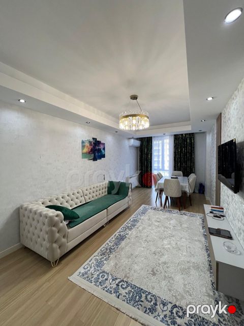 İcarəyə verilir 2 otaqlı yeni tikili 70 m²
