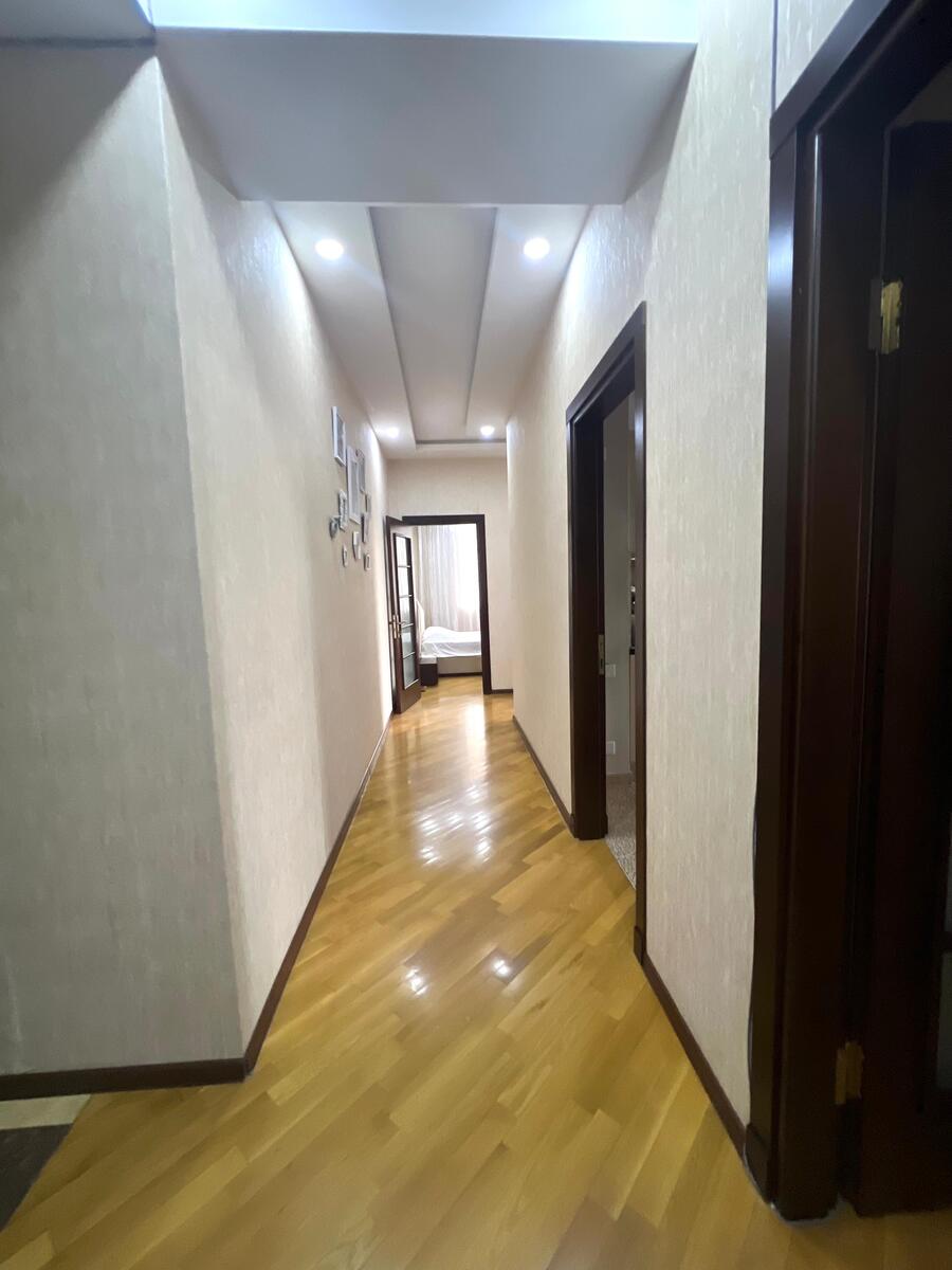 Satılır 3 otaqlı yeni tikili 120 m² — Mənzil, Bakı (7)