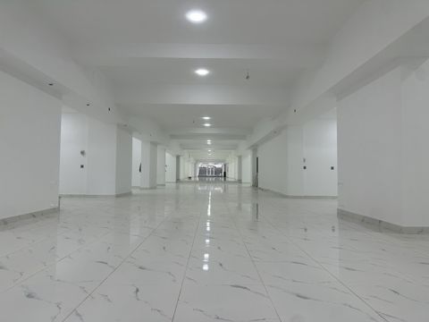 İcarəyə verilir obyekt 1198 m² — Bakı