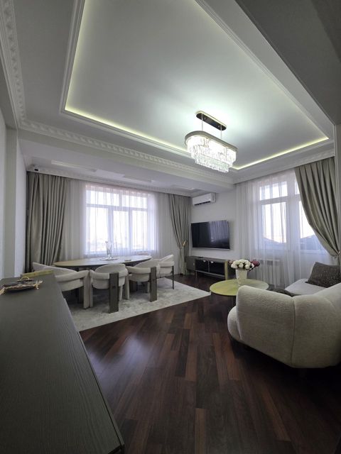 Satılır 2 otaqlı yeni tikili 75 m² — Bakı
