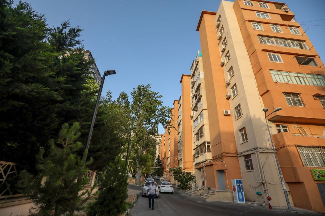 Satılır 2 otaqlı köhnə tikili 60 m² — Mənzil, Bakı (2)