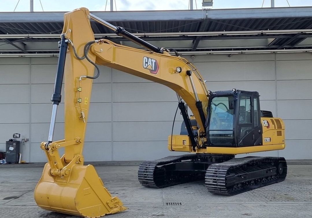 Tırtıllı ekskavator "CAT 323D3" 2026 il — İnşaat texnikası, Bakı