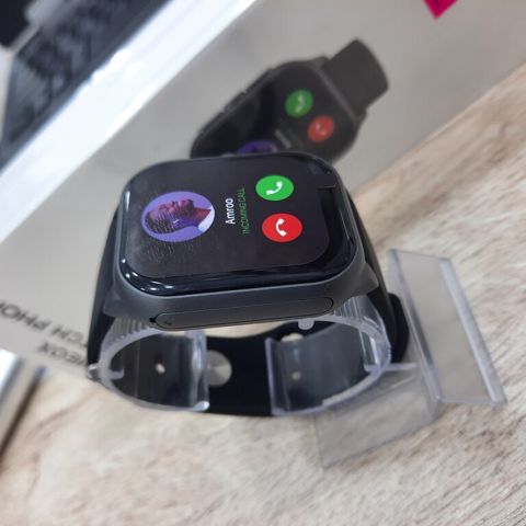 Nömrəli smart saat — Bakı