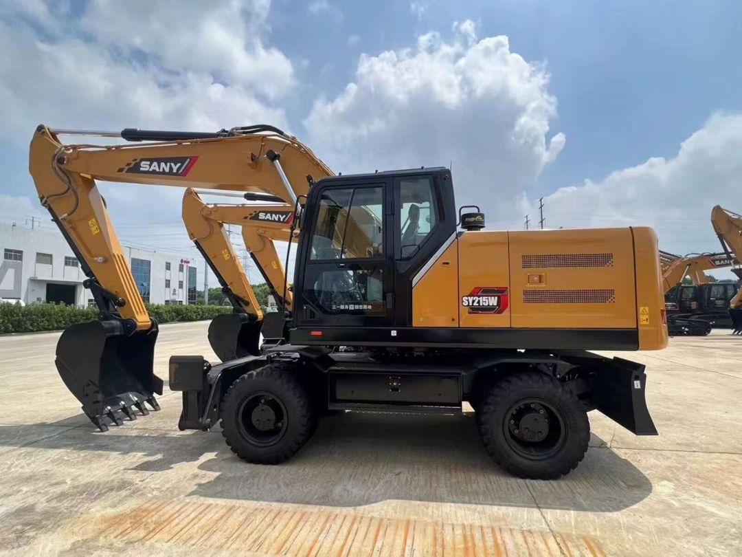 Ekskavator SY215W, 2026 il — İnşaat texnikası, Bakı (3)