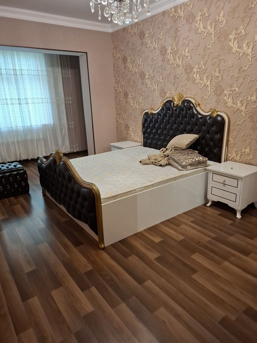 İcarəyə verilir 4 otaqlı köhnə tikili 100 m² — Mənzil, Bakı