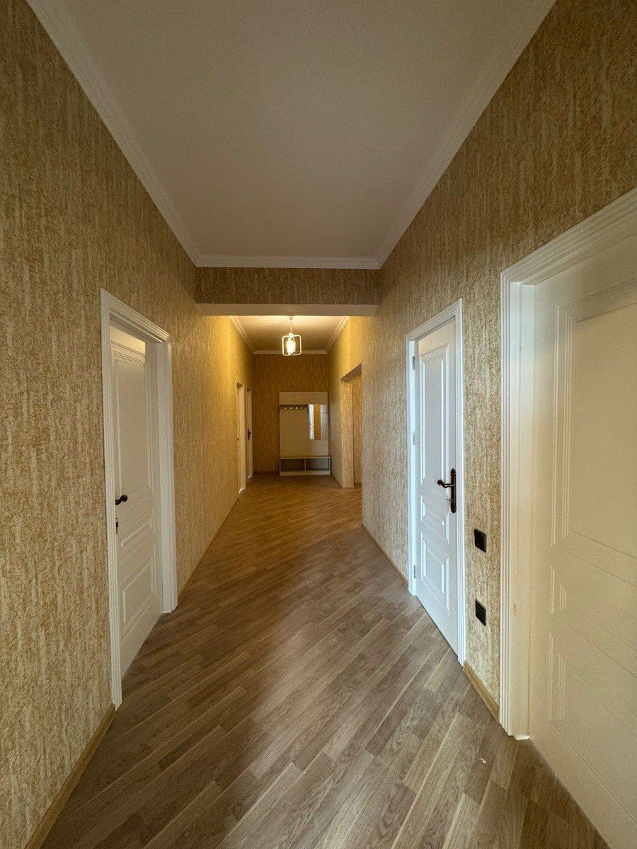 Satılır 4 otaqlı yeni tikili 134 m² — Mənzil, Bakı (12)