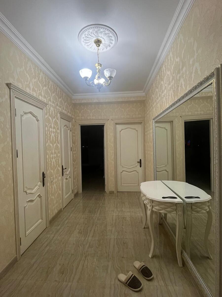 Satılır 2 otaqlı yeni tikili 90 m² — Mənzil, Bakı (7)