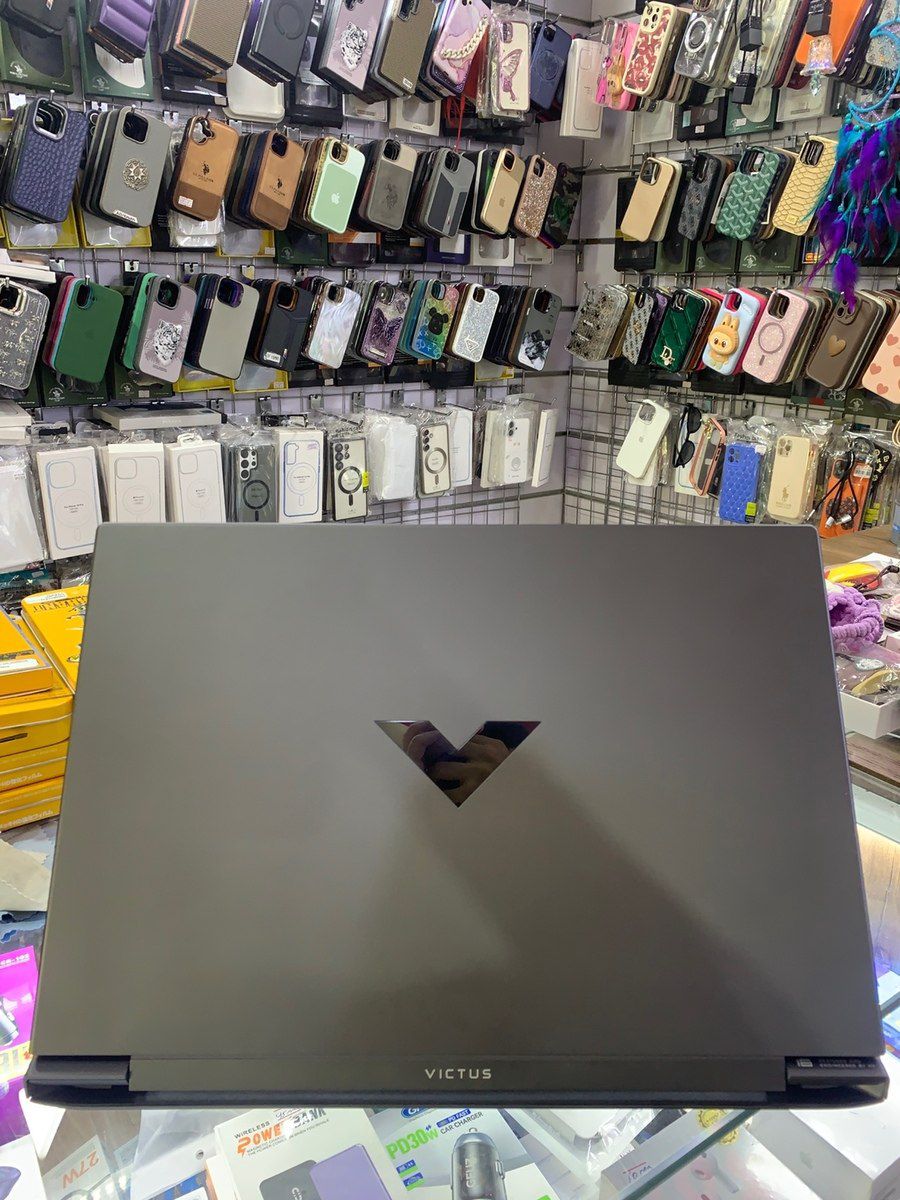 HP Victus — Noutbuklar, Bakı (3)