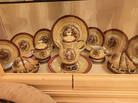 Çay dəsti, rəng - Qızılı, Farfor — Bakı