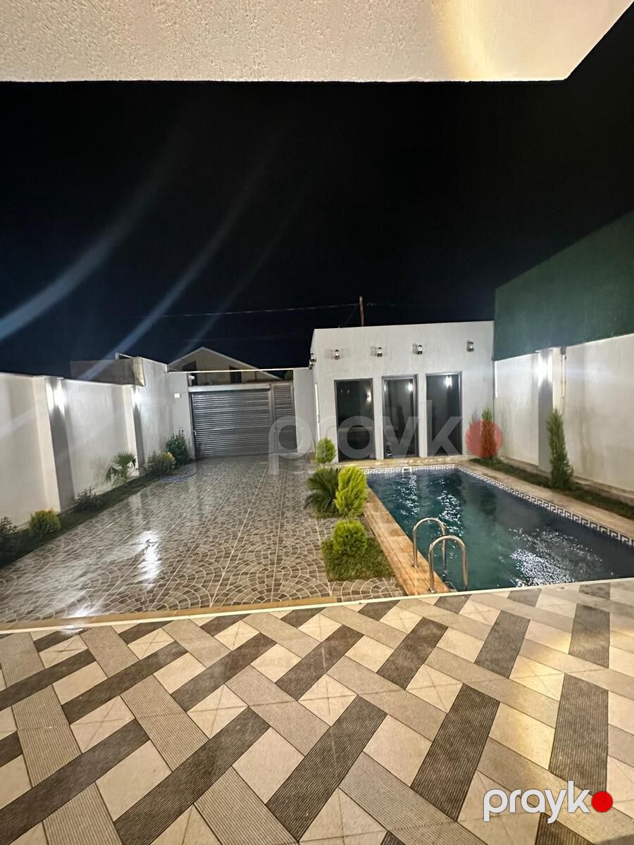 Satılır 4 otaqlı həyət evi/bağ evi 240 m² — Ev, villa, Bakı (2)