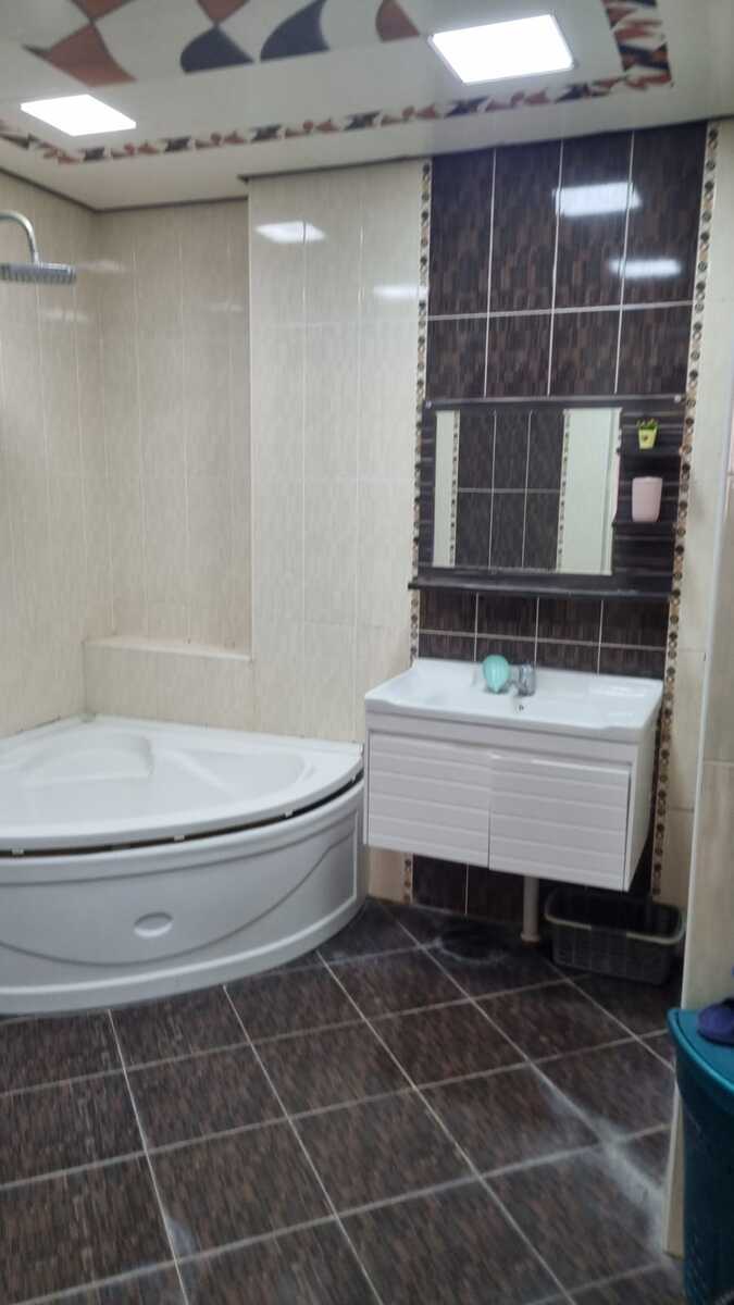 İcarəyə verilir 3 otaqlı yeni tikili 160 m² — Mənzil, Bakı (12)