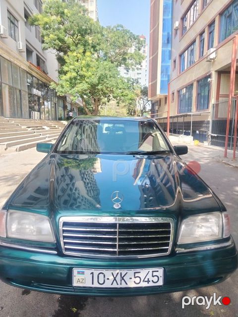 Mercedes C 250, 2.5 L, 1996 il, 64 000 km