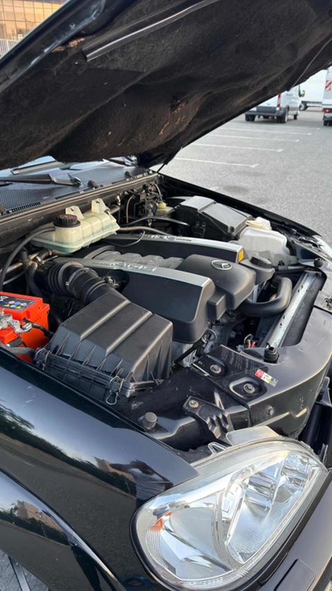 Mercedes-Benz benzin mühərriki və ön hissə komponentləri — Digah