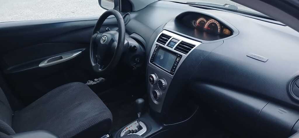 Toyota Yaris, 1.3 L, 2006 il, 398 000 km — Avtomobillər, Bakı (10)
