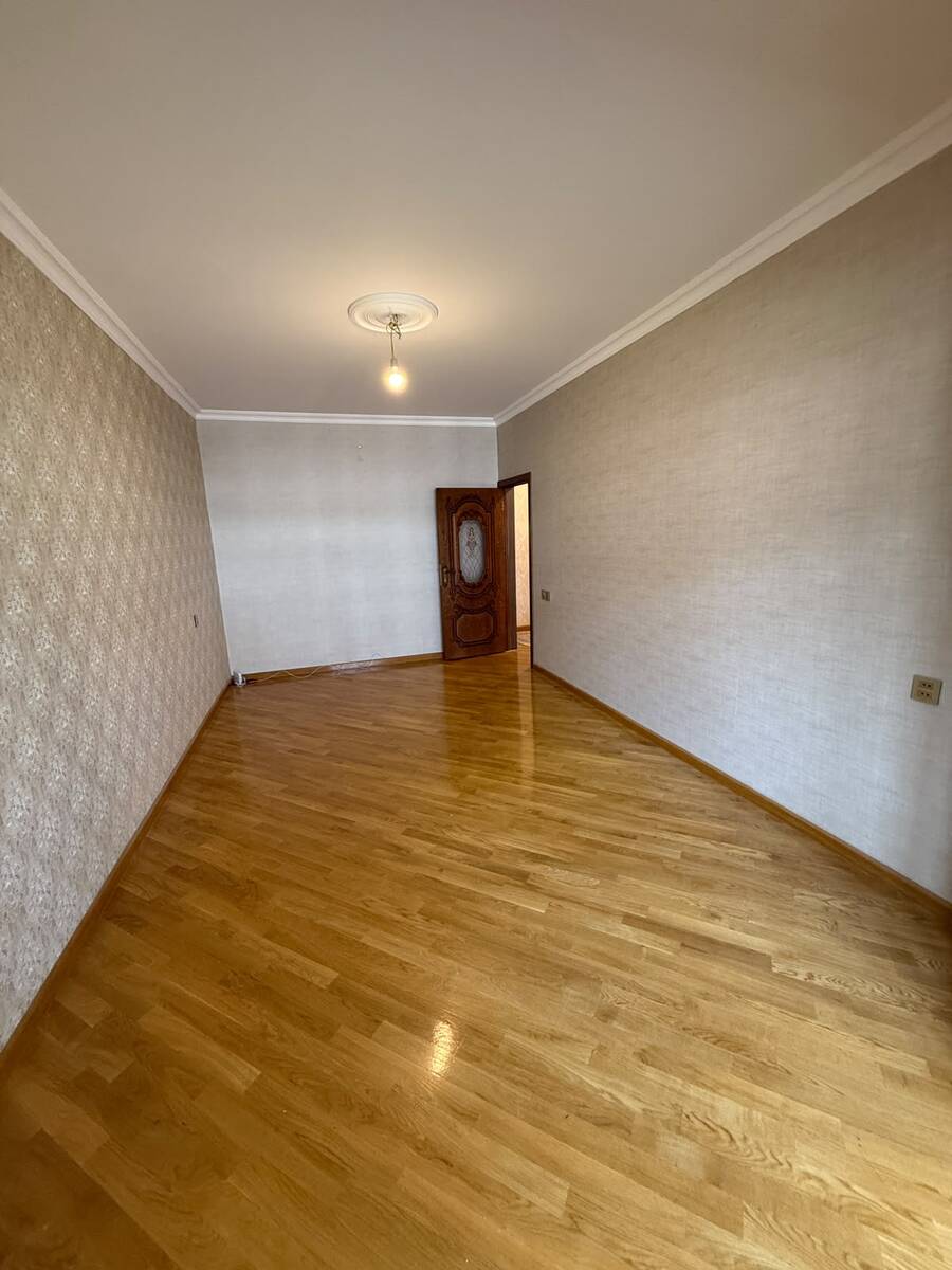 Satılır 2 otaqlı köhnə tikili 75 m² — Mənzil, Bakı (11)