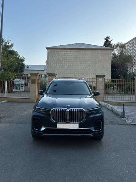 BMW X7, 3.0 L, 2021 il, 97 000 km — Bakı