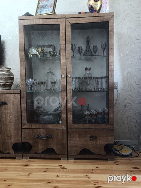 Qonaq otağı üçün vitrinli bufet dəsti - Material: ağac teksturalı