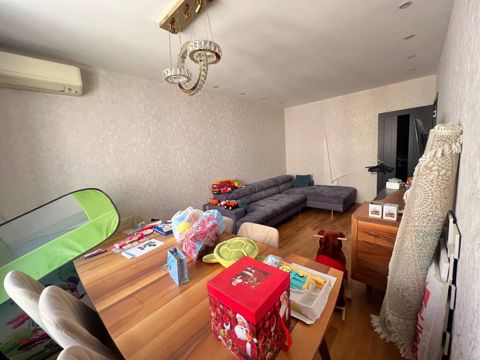 Satılır 2 otaqlı köhnə tikili 55 m² — Bakı
