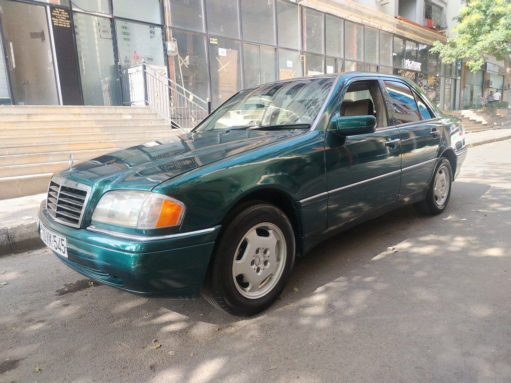 Mercedes C 250, 2.5 L, 1996 il, 64 000 km — Avtomobillər, Bakı (8)