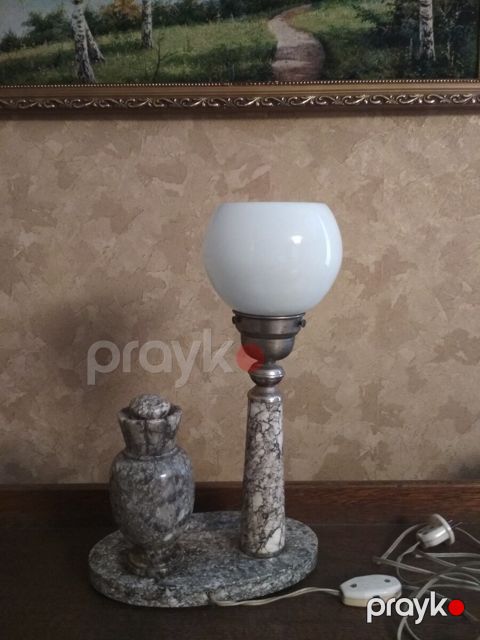 Masaüstü lampa — Bakı