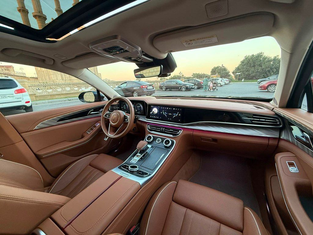 Hongqi H9, 2.0 L, 2023 il, 32 000 km — Avtomobillər, Bakı (8)