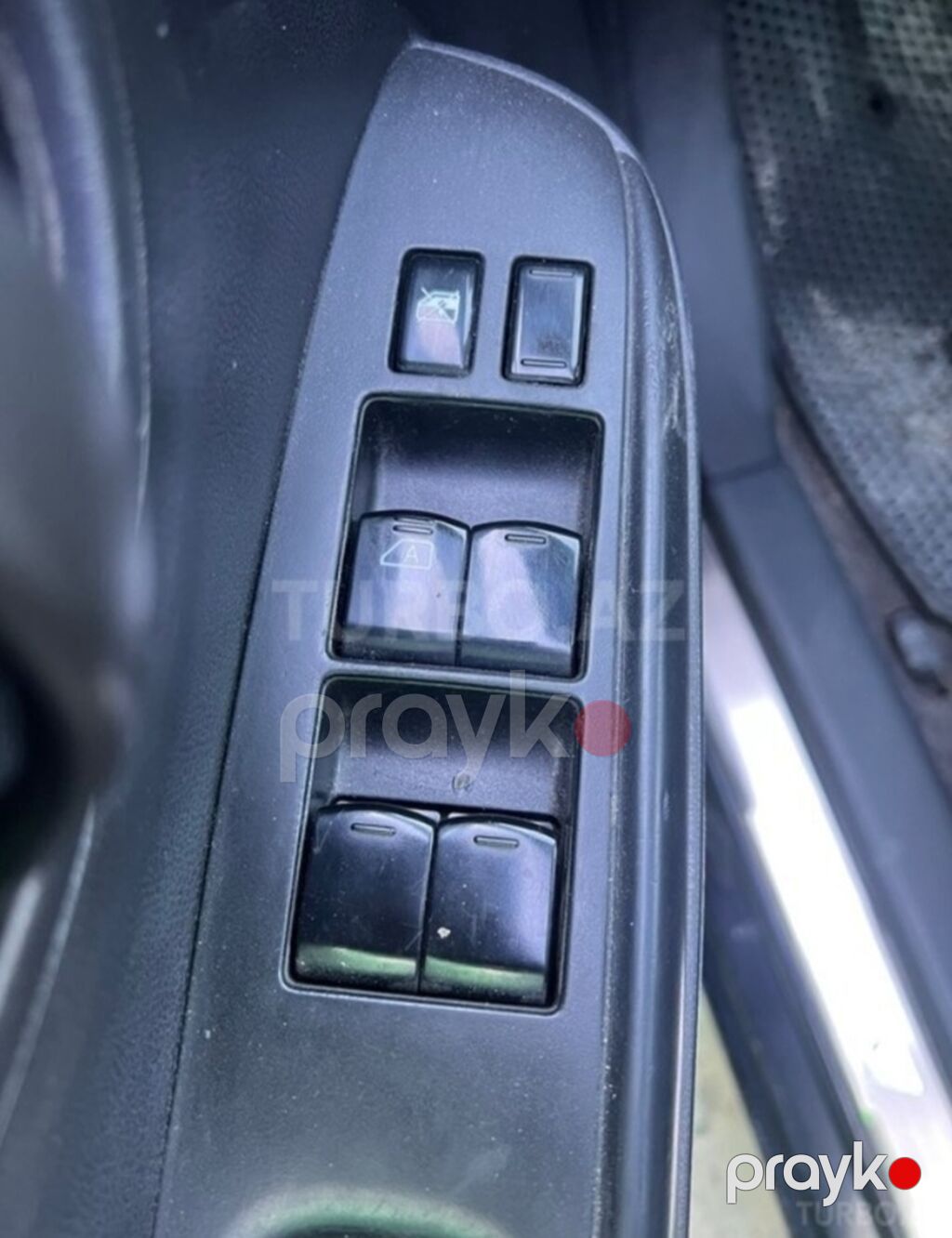 Nissan Versa: 1.6 l 2012 il Sedan 99-LM-646 — Avtomobillər, Bakı (9)