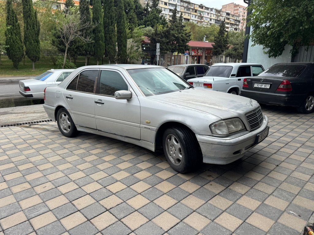 Mercedes C 180, 1.8 L, 1995 il, 457 580 km — Avtomobillər, Bakı (2)