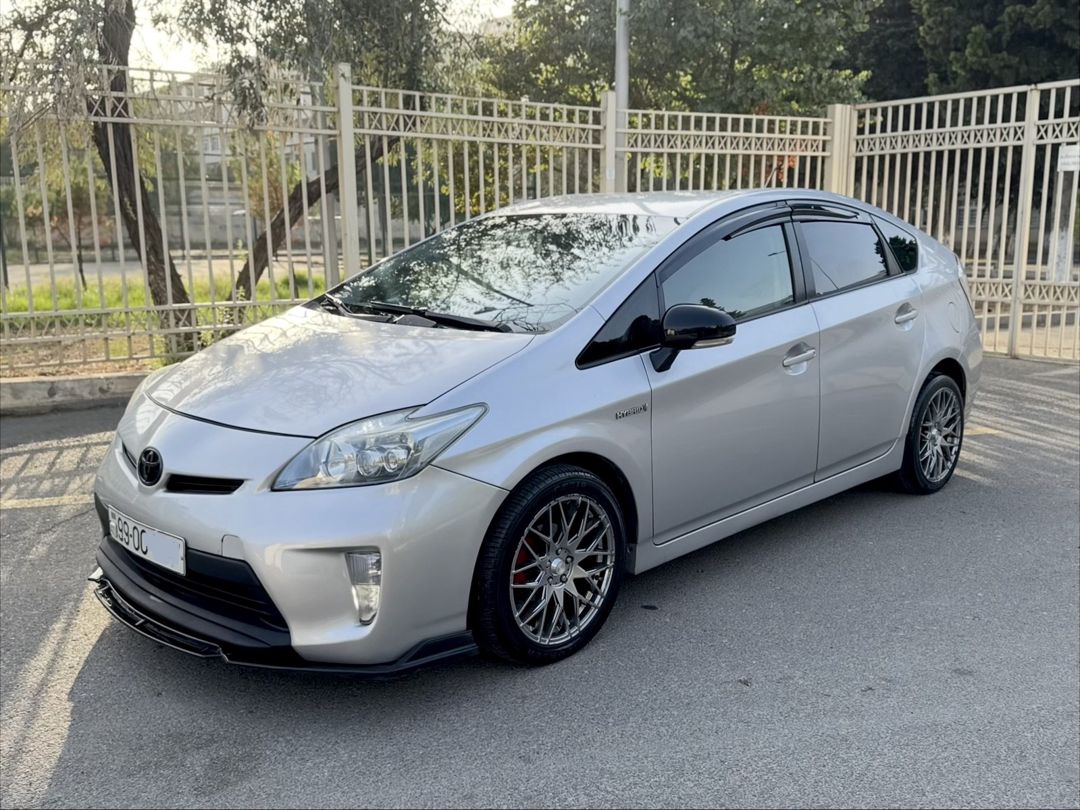 Toyota Prius, 2011 il — Avtomobillər, Bakı (10)