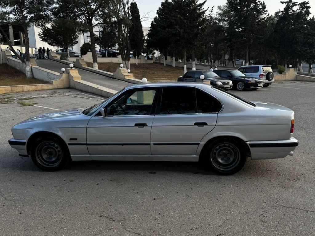 BMW 525, 2.5 L, 1995 il, 254 560 km — Avtomobillər, Bakı (4)