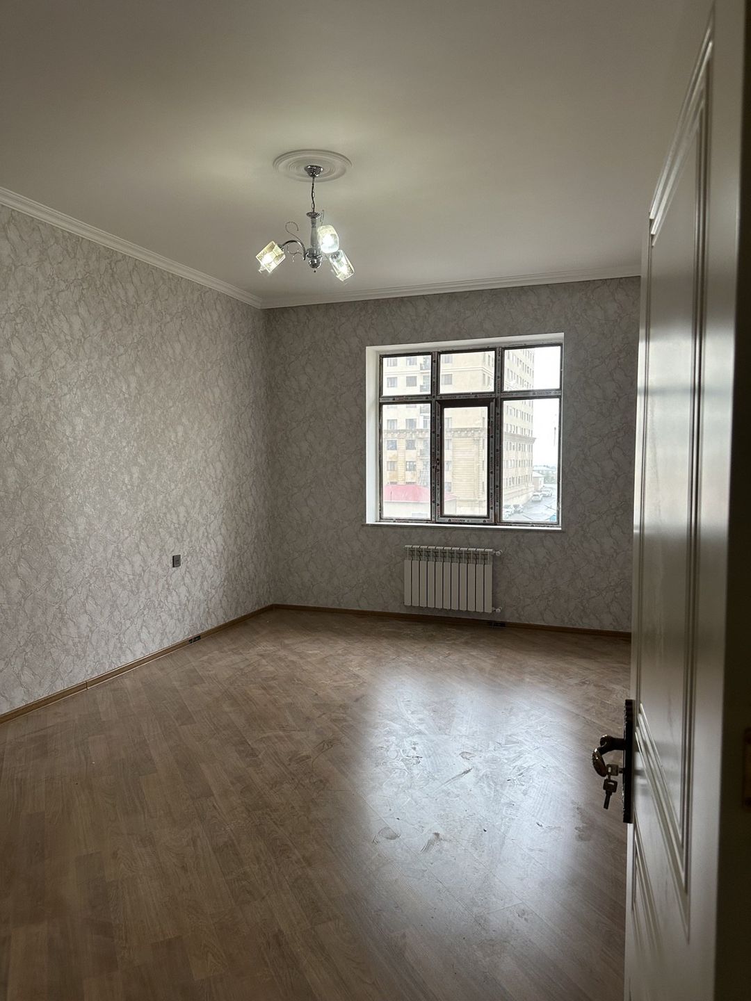 Satılır 3 otaqlı yeni tikili 120 m² — Mənzil, Bakı (2)