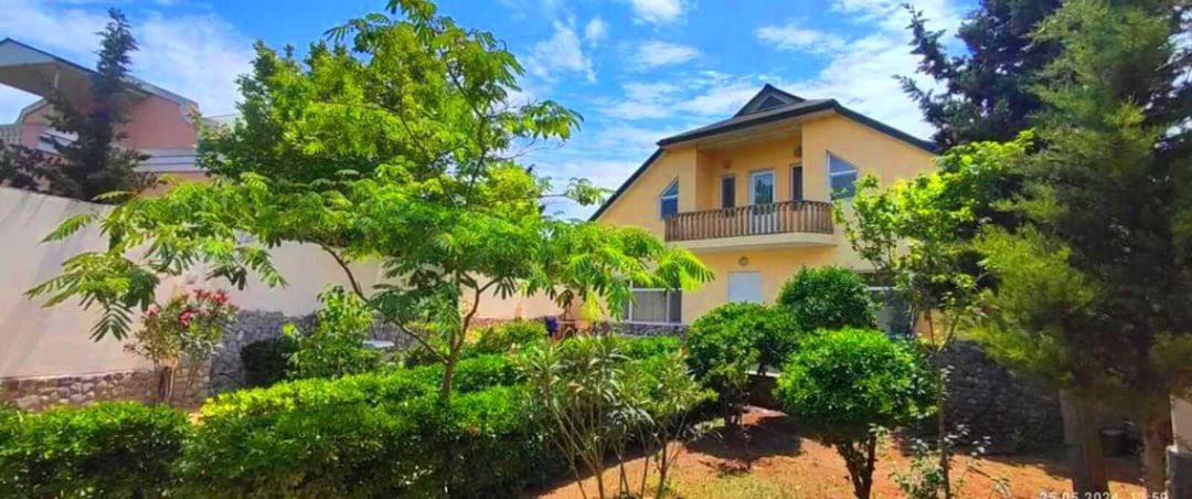 Bağ evi, Mərdəkan qəs — Ev, villa, Bakı (2)
