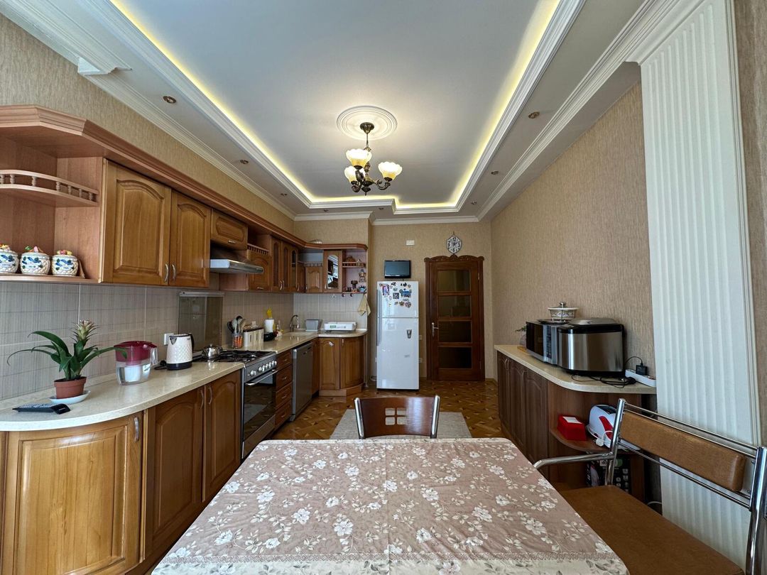 Satılır 3 otaqlı yeni tikili 140 m² — Mənzil, Bakı (11)
