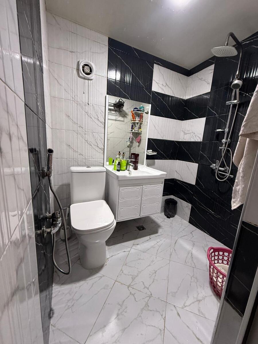 Satılır 4 otaqlı köhnə tikili 115 m² — Mənzil, Bakı (7)