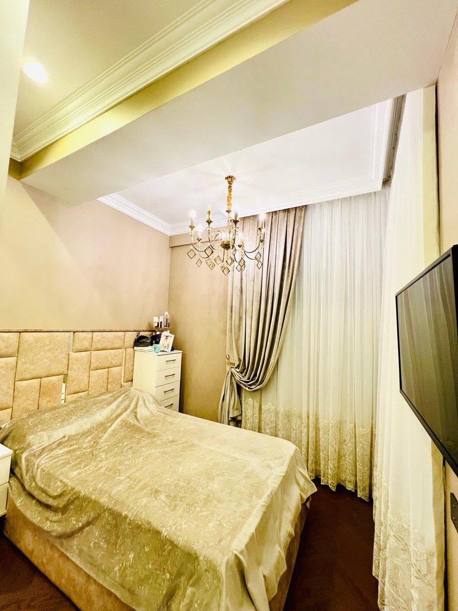 Satılır 9 otaqlı həyət evi/bağ evi 469 m² — Ev, villa, Bakı (12)